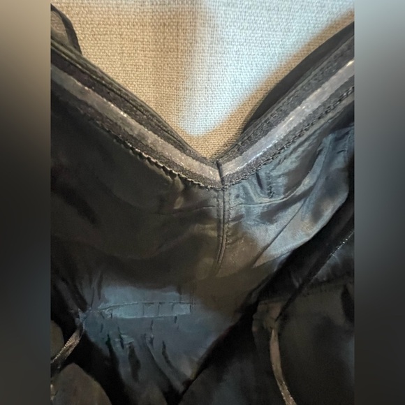 ADRIANNA PAPELL Evening black knee length flowy formal event dress. Size 12. - Picture 7 of 9